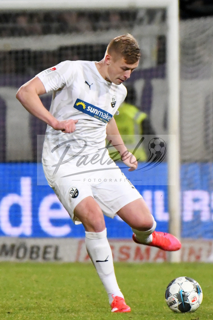 20200129_OSNSVS_0059JPG | Fußball, Herren: Manuel Farrona Pulido (VfL Osnabrück) in Aktion, am Ball, Einzelaktion beim Spiel der 2. Bundesliga zwischen VfL Osnabrück vs. SV Sandhausen am 29.01.2020 im Stadion an der Bremer Brücke in Osnabrück, Deutschland.(Foto von Nico Paetzel) - Realisiert mit Pictrs.com