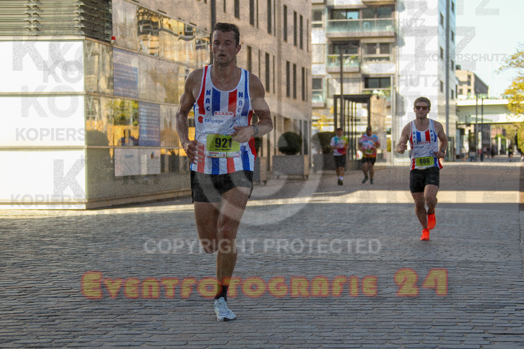 240921_1508_EV4_0583 | Sportfotografie im Rhein-Sieg Kreis, Köln, Bonn, NRW, Rheinland Pfalz, Hessen, etc. Unser Tätigkeitsfeld umfasst den Laufsport vom Volkslauf über den Marathon, Duathlon, Triathon bis zum Ultralauf wie Kölnpfad Ultra oder Schindertrail.