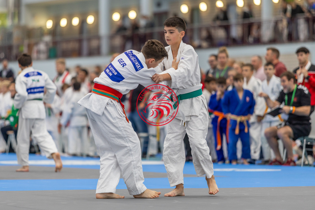 Internationaler Adler Cup 2024 | Foto vom Internationalen Adler Cup Judo Turnier im Sport- und Freizeitzentrum Kalbach im Oktober 2024 - Realisiert mit Pictrs.com