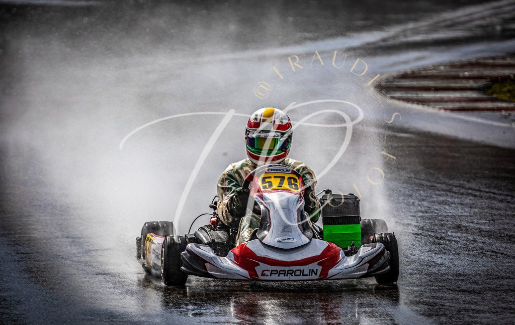 9ca948c69bb64918b772f1dba1e0a425 | traudl_s_fotos