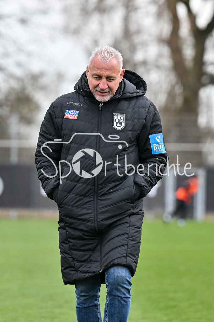 FC Ingolstadt - SSV Ulm 1846 Fussball  | INGOLSTADT, GERMANY - 25. MAERZ: im Bild Pavel DOTCHEV (Trainer SSV Ulm) / Einzelfoto / Freisteller während dem Testspiel zwischen dem FC Ingolstadt und dem SSV Ulm 1846 Fussball auf Platz 4 am Audi Sportpark