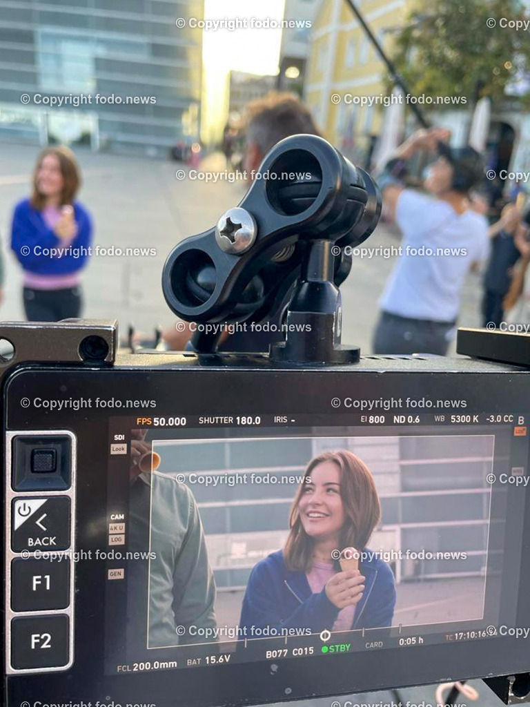 Paula Hainberger_ Schauspielerin_ 04.05.2024-14 | bilder, linz, oberösterreich, österreich, europa, photo, foto, tiere, hunde, landwirtschaft, landschaft, politik, wirtschaft, wissenschaft, industrie, verkehr, medizin, society, fodo.news