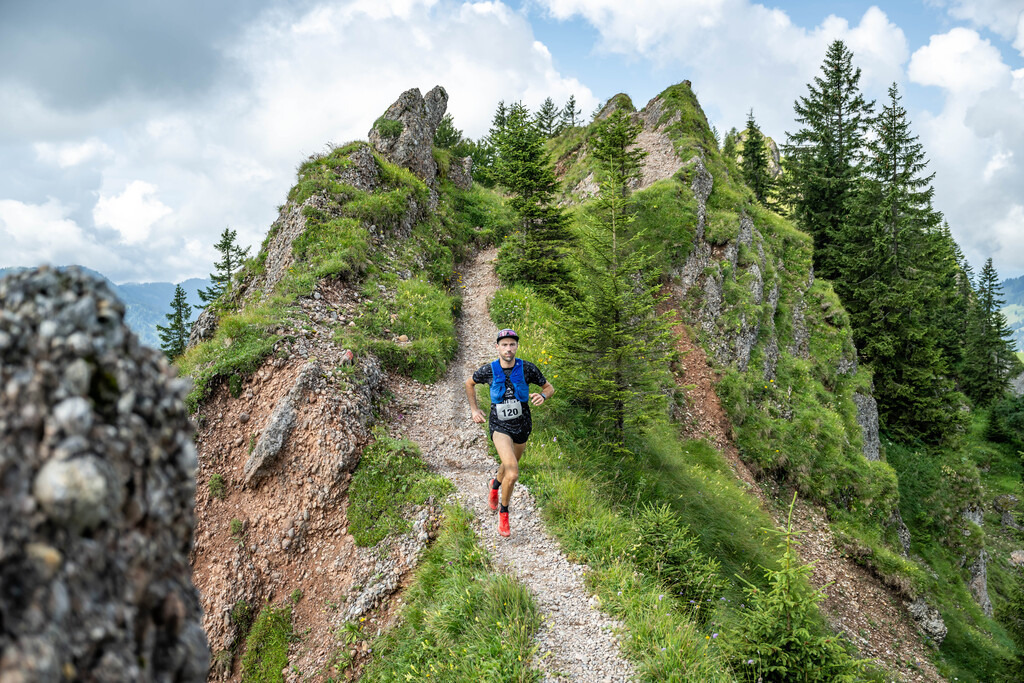 35. Gebirgsmarathon | 35. Gebirgsmarathon 2024 am 03.08.2024 in Immenstadt. Einer der anspruchsvollsten​und ältesten Bergläufe​Deutschlands im Naturpark Nagelfluhkette!(Foto: Dominik Berchtold/www.dberchtold.com)Instagram: @d_berchtold_foto 