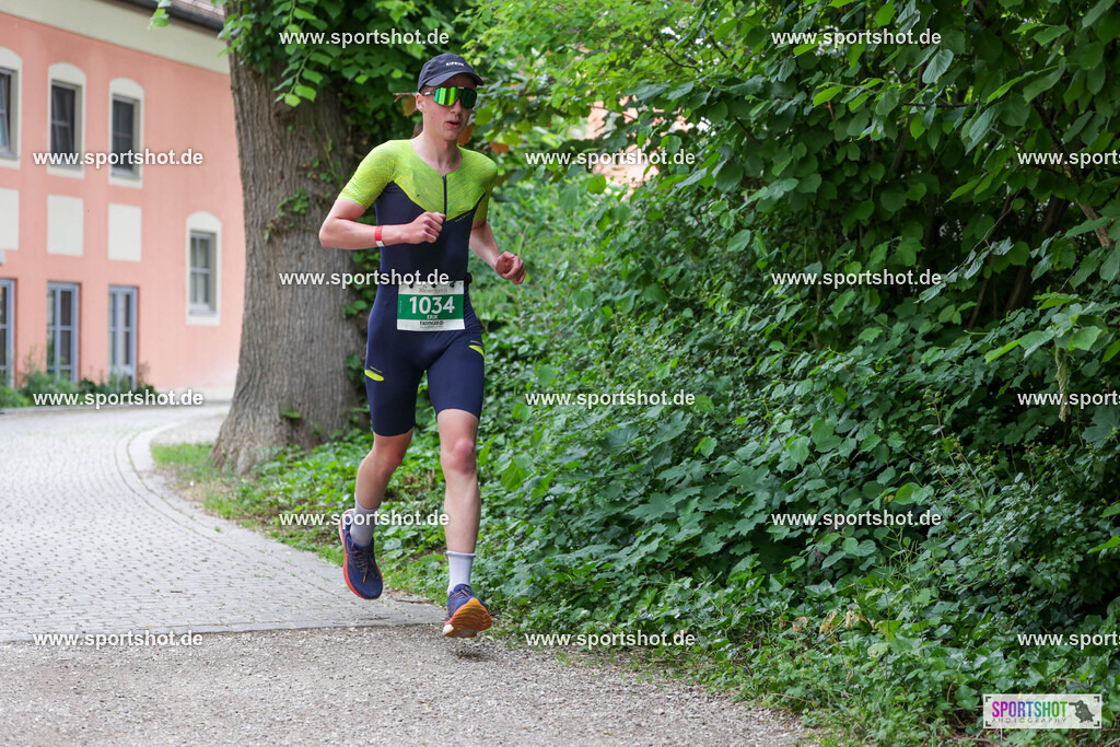 KSZ_3934 | Stadttriathlon Erding 2025. #yourpictrs #sportshot_your_pictrs @Sportshotphotography #stadttriathlonerding Copyright: www.sportshot.de