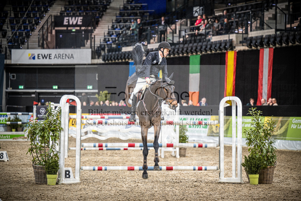 DOS_2159 | Entdecke hochwertige Reitturnierfotos von Foto Oger. Professionell, emotional und authentisch – jetzt Lieblingsmomente im Shop bestellen.Deutschlandweite Turnierfotografie. - Realisiert mit Pictrs.com