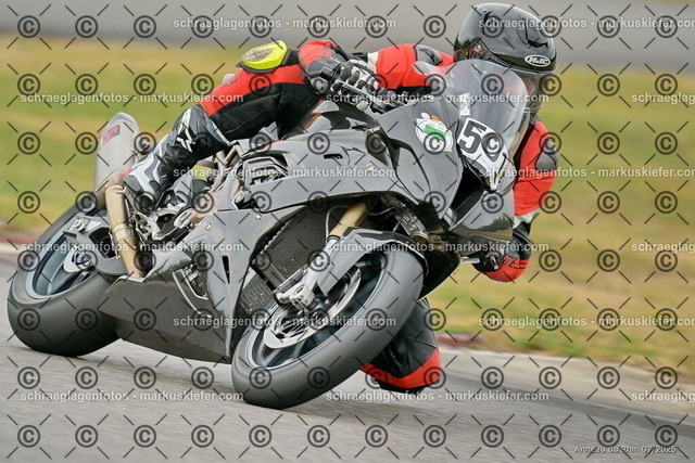 25bt05-0603 | markuskiefer.com - Realisiert mit Pictrs.com