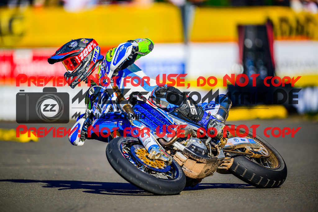 MaZZes_FotoMatrix_240816_6007705_2 | S1