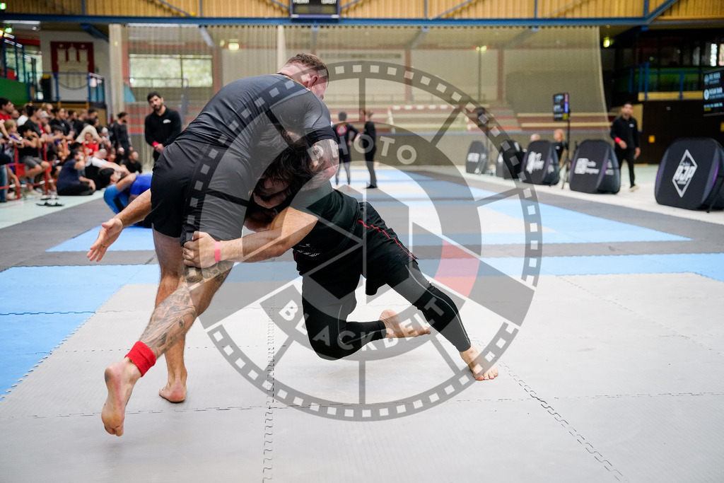 20250920PBB6363 | Athletes compete during the AJP Tour Hamburg International Jiu-Jitsu Championship, on September 20, 2025 in Hamburg, Germany. © Chiara Dazi / photoblackbelt