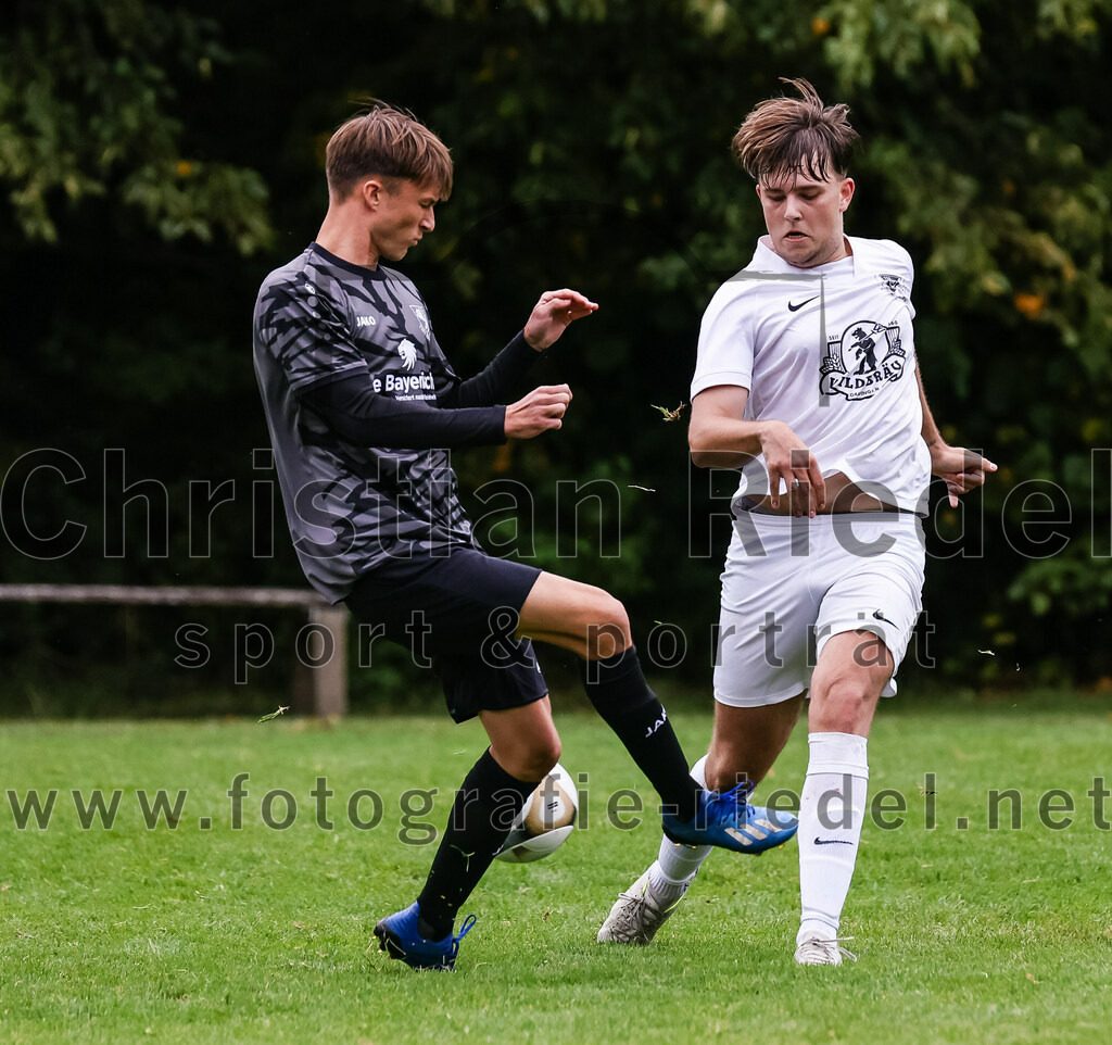 2023-08-27_099_TSV_Egmating_II_gegen_SG_Grasbrunn-Haar_II | Egmating, Deutschland, 27.08.2023:
Fußball, B-Klasse 2023 / 2024, 2. Spieltag, TSV Egmating II gegen (SG) Grasbrunn / Haar II, Endergebnis: 1:2

Dennis Soyer ((SG) Grasbrunn / Haar II, #19)

Foto: Christian Riedel / fotografie-riedel.net