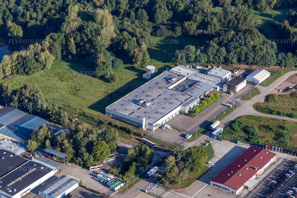 Aerial view: Parker Hannifin Manufacturing in the district Altenstadt in Wissembourg in the state Bas-Rhin, France.Photo: IMG_138967.jpg taken on 09/24/2023 by Werner Riehm/FLY-FOTO.comResolution of the original: 5472 x 3648 px
