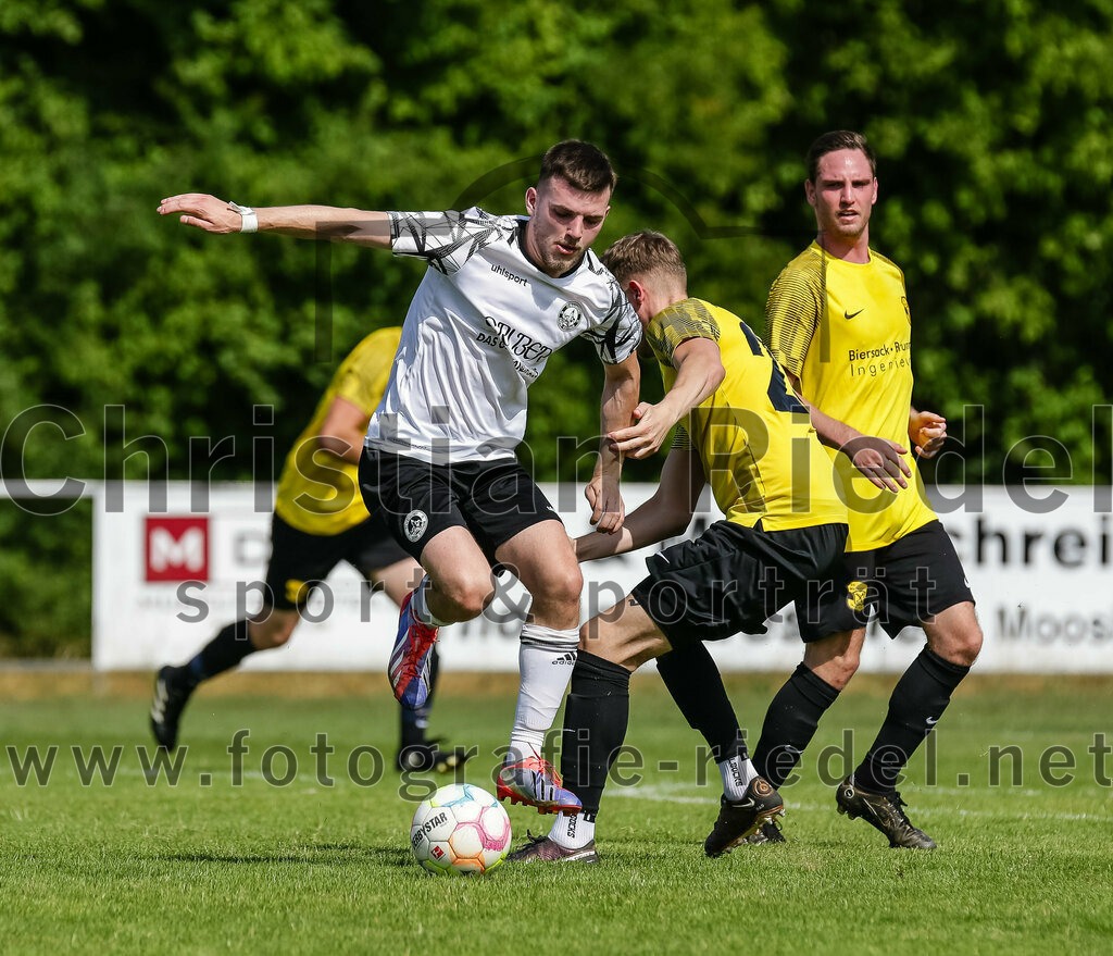 2023-07-09_079_FC_Moosinning_II_gegen_FC_Herzogstadt | Moosinning, Deutschland, 09.07.2023:
Fußball, Kreisliga 2023 / 2024, Testspiel, FC Moosinning II gegen FC Herzogstadt, Endergebnis: 2:1

Foto: Christian Riedel / fotografie-riedel.net