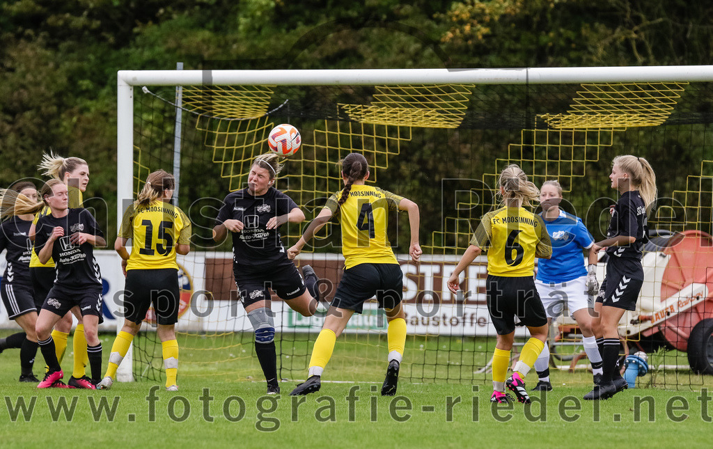 2023-10-08_090_FC_Moosinning_gegen_SG_TSV_St_Wolfgang-FC_Lengdorf | Moosinning, Deutschland, 08.10.2023:
Fußball, Kreisliga 2023 / 2024, 4. Spieltag, FC Moosinning gegen (SG) TSV St.Wolfgang/FC Lengdorf, Endergebnis: 

Foto: Christian Riedel / fotografie-riedel.net