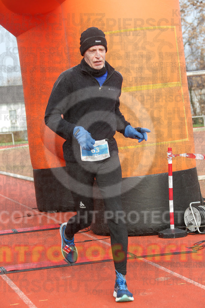 230129_1123_EX1_4827 | Sportfotografie im Rhein-Sieg Kreis, Köln, Bonn, NRW, Rheinland Pfalz, Hessen, etc. Unser Tätigkeitsfeld umfasst den Laufsport vom Volkslauf über den Marathon, Duathlon, Triathon bis zum Ultralauf wie Kölnpfad Ultra oder Schindertrail.