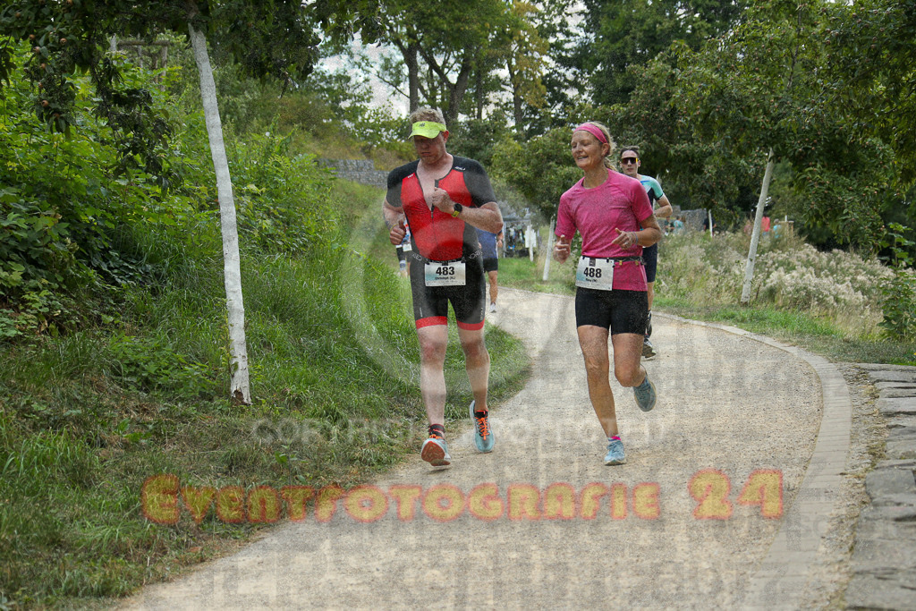 250824_1406_EX1_4964 | Sportfotografie im Rhein-Sieg Kreis, Köln, Bonn, NRW, Rheinland Pfalz, Hessen, etc. Unser Tätigkeitsfeld umfasst den Laufsport vom Volkslauf über den Marathon, Duathlon, Triathon bis zum Ultralauf wie Kölnpfad Ultra oder Schindertrail.