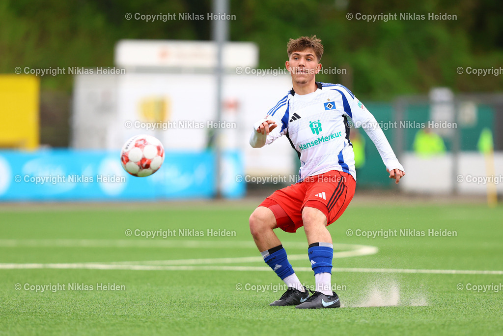 NH_HamburgerSVU21_KickersEmden_RegionalligaNord_19042026 | #2 Dorian Migalic (Hamburger SV U21)Fußball I Herren I Regionalliga Nord I Saison 2025-2026 I 30. Spieltag I Hamburger SV U21 - Kickers Emden I 19.04..2026 I Stadion Hoheluft