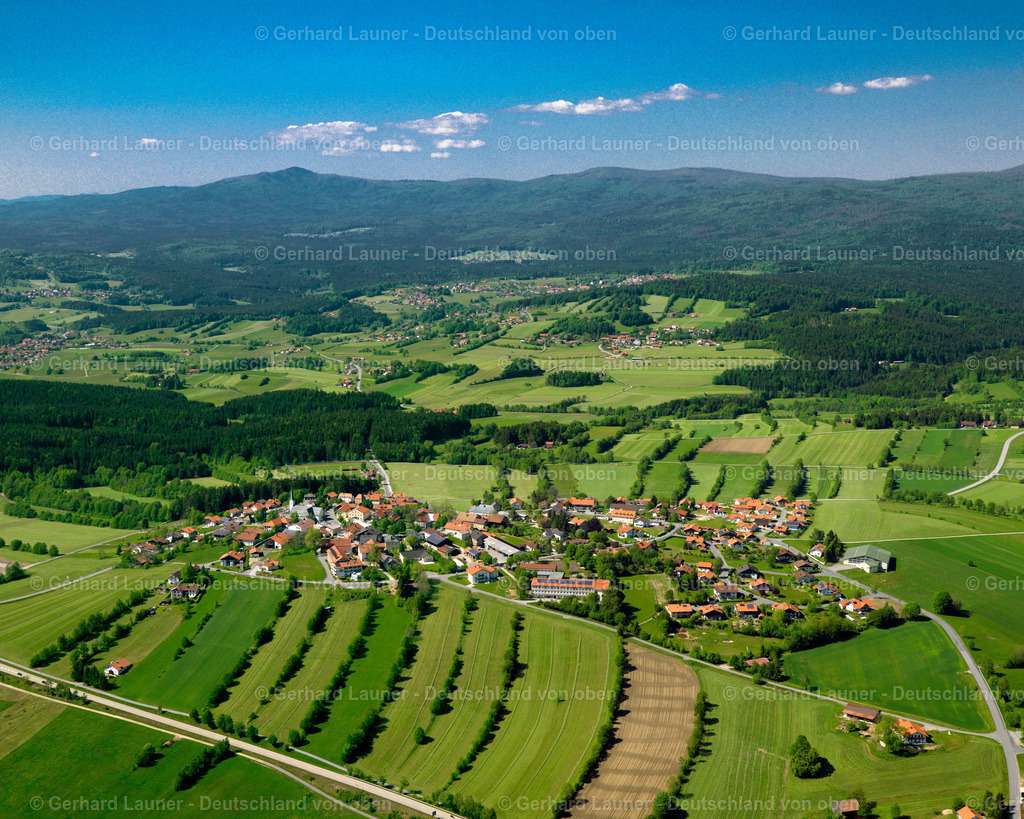 2724402 | Hohenau Gesamtansicht