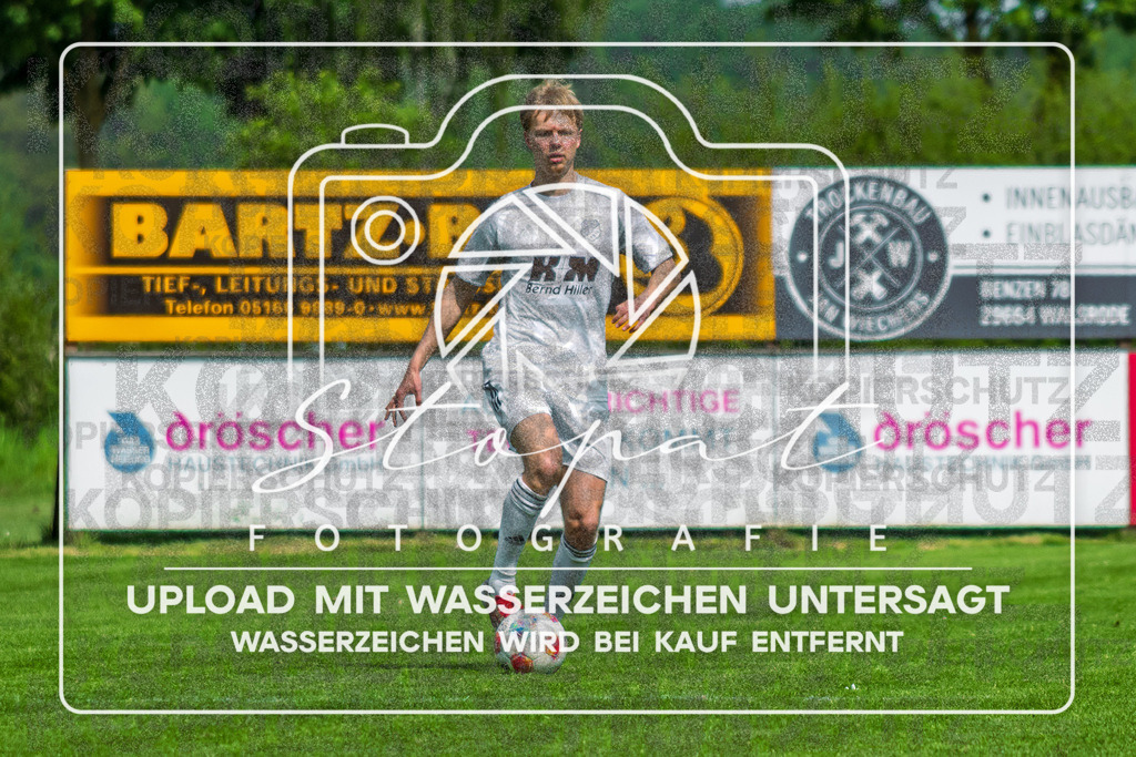 Kreisliga Herren HK - FG Fulde-Stellichte vs. Germania Walsrode | Oskar Maxim Lenz (Germania Walsrode #21); Kreisliga Herren HK - FG Fulde-Stellichte vs. Germania Walsrode am 10.05.26 in Fulder Zentralstadion, Fulde - Realisiert mit Pictrs.com