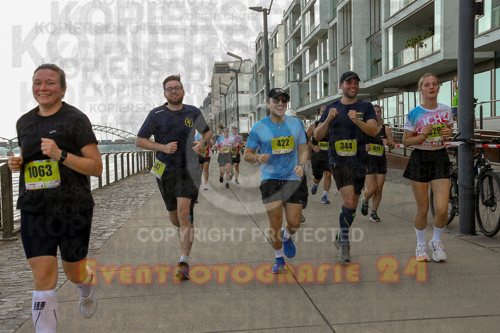 250920_1454_EX1_8150 | Sportfotografie im Rhein-Sieg Kreis, Köln, Bonn, NRW, Rheinland Pfalz, Hessen, etc. Unser Tätigkeitsfeld umfasst den Laufsport vom Volkslauf über den Marathon, Duathlon, Triathon bis zum Ultralauf wie Kölnpfad Ultra oder Schindertrail.