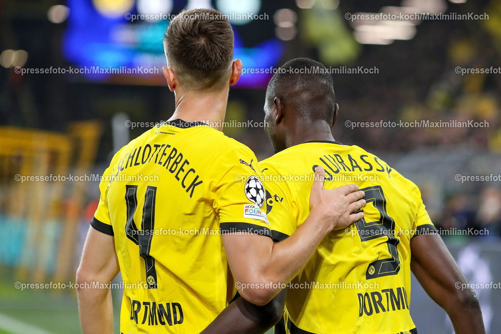 BVB01102402221 | 01.10.2024, Fußball, UEFA Champions League, Borussia Dortmund - Celtic Glasgow, 2. Spieltag, Signal Iduna Park, Saison 2024 2025: Torjubel 6:1 durch Serhou Guirassy (BVB #9) zusammen mit Nico Schlotterbeck (BVB #4)