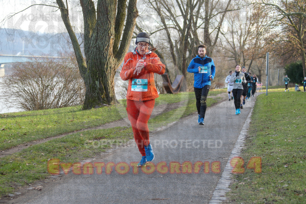 241231_1157_EV4_6183 | Sportfotografie im Rhein-Sieg Kreis, Köln, Bonn, NRW, Rheinland Pfalz, Hessen, etc. Unser Tätigkeitsfeld umfasst den Laufsport vom Volkslauf über den Marathon, Duathlon, Triathon bis zum Ultralauf wie Kölnpfad Ultra oder Schindertrail.