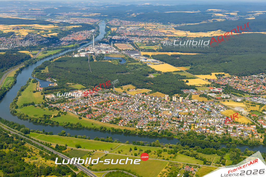 Das Luftbild zeigt :  Erlenbach am Main - Die Luftaufnahme wurde 2023 vom UL-Flugzeug aus erstellt ( keine Drohne ) - Hochauflösende Luftaufnahme - Für grossformatige Ausdrucke geeignet. Die Geschenkidee !Mit Lizenz und Bildrechte bestellbar