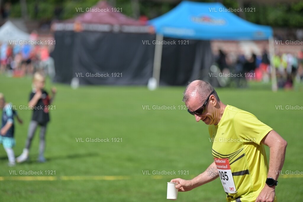 2026-08-23_Sparkassenlauf_HM_KHT_02105 | Die Fotografen - Realisiert mit Pictrs.com