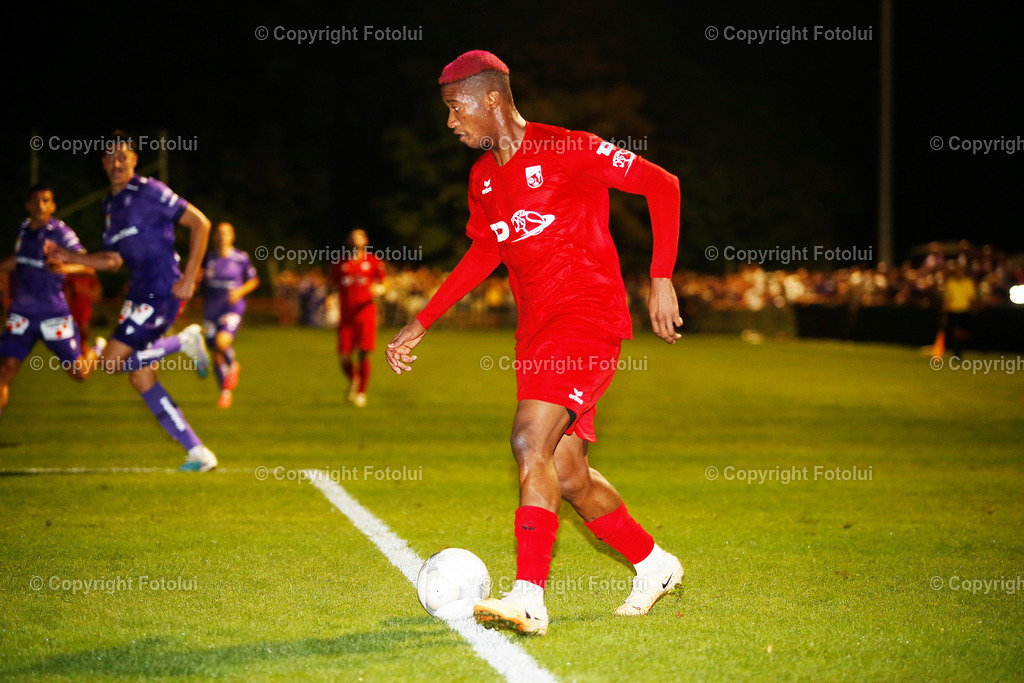 A_LUI_280824_49 | SPORT FUSSBALL UNIQA OEFB CUP 2024 2.RUNDE ASKOE OEDT-WIENER AUSTRIA 28.08.2024 IM BILD: TORSCHUETZE ZUM 2:2 JONATHAN ALUKWU (OEDT) UND (AUSTRIA) FOTO:FOTOLUI