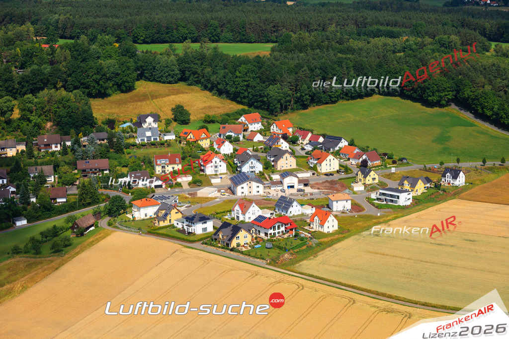 Die Luftaufnahme Burghaig - Kulmbach wurde vom UL-Flugzeug (keine Drohne) aus fotografiert.Hohe Druck- Auflösung-die Geschenkidee!