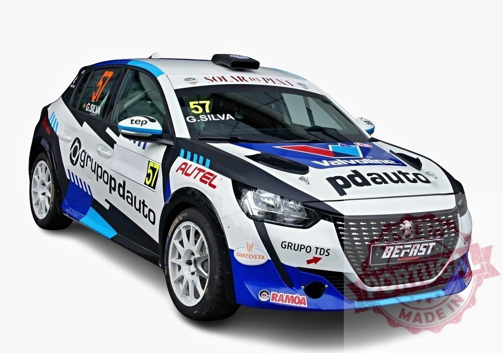 Peugeot 208 rally car posing on white background | White Peugeot 208 rally car number 57 posing on white background, sponsored by pdauto, Valvoline and other brands - Realisiert mit Pictrs.com
