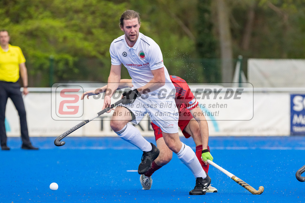 HK_20230422_107238 | 1. Bundesliga Herren Crefelder HTC - Düsseldorfer HC am 22.4.2023 Krefelder HTC ( CHTC ), Krefeld , Kossol Timo ( Crefelder HTC #3 ) , Holtmanns Jonas ( Düsseldorfer HC #13 )