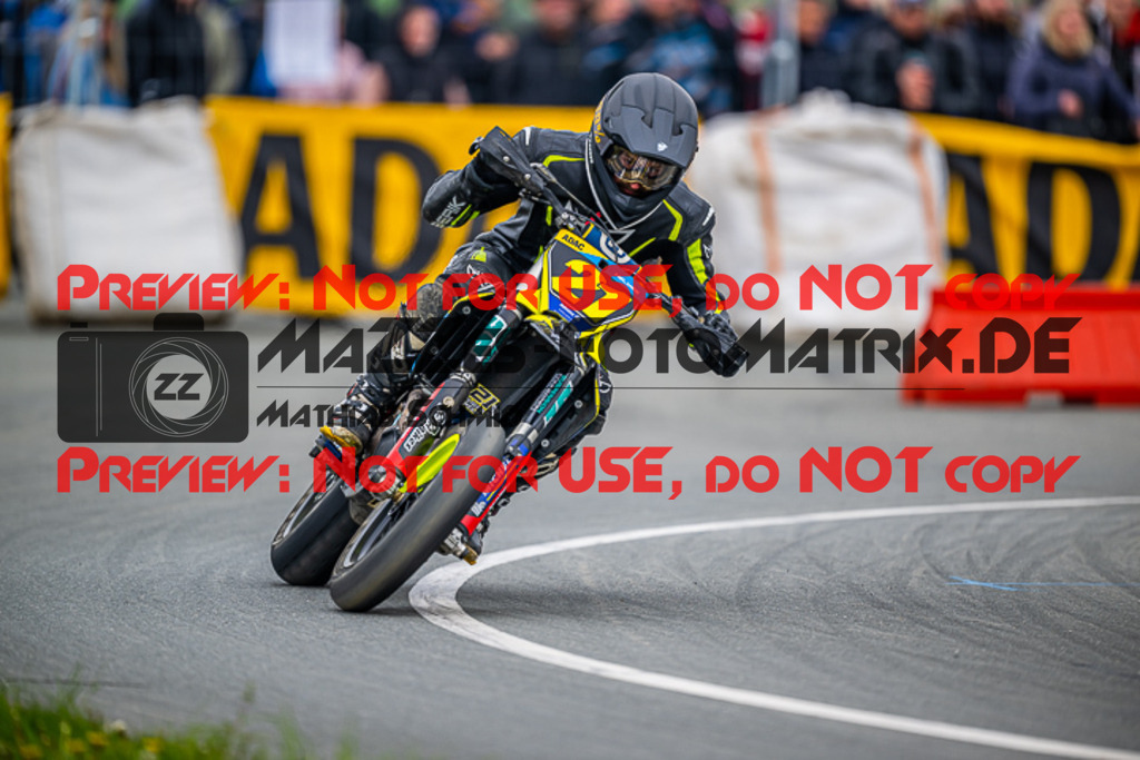 MaZZes_FotoMatrix_230507_2955 | S2