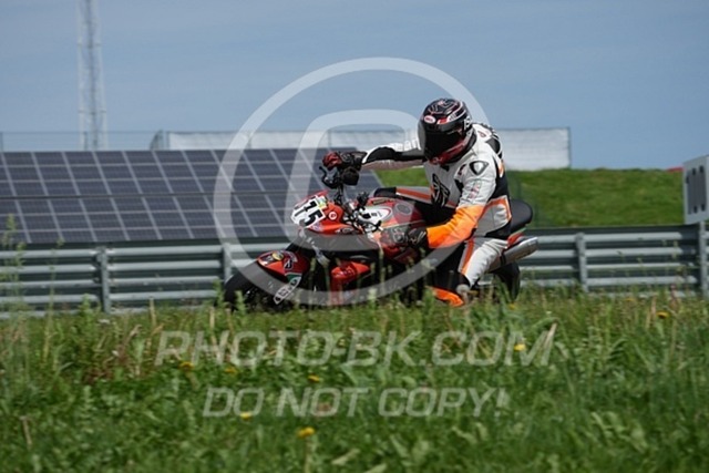 2024_05_14_PBK_23173 | Sportfotografie; SlowMotion; Video; Rennstrecke; Hafeneger; Speer; Racing; RSE; BMW; CBO; Trackday; Motorsportarena; Hockenheimring; Brno; Most; Barcelona; Valencia