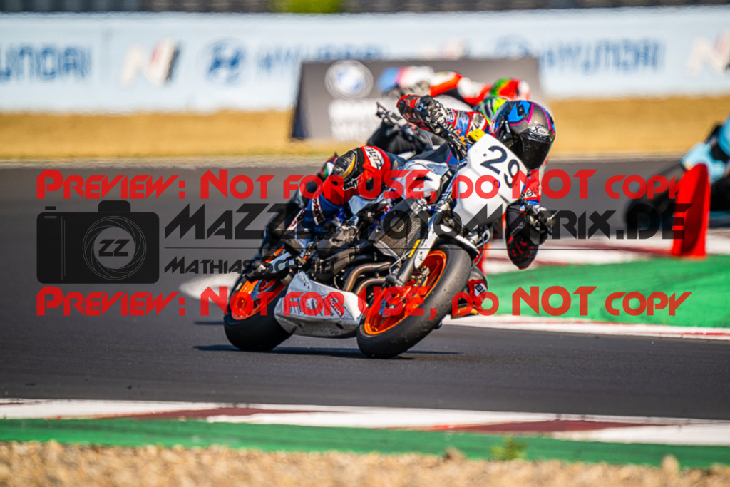 MaZZes_FotoMatrix_220626_2-134 | TWINCUP