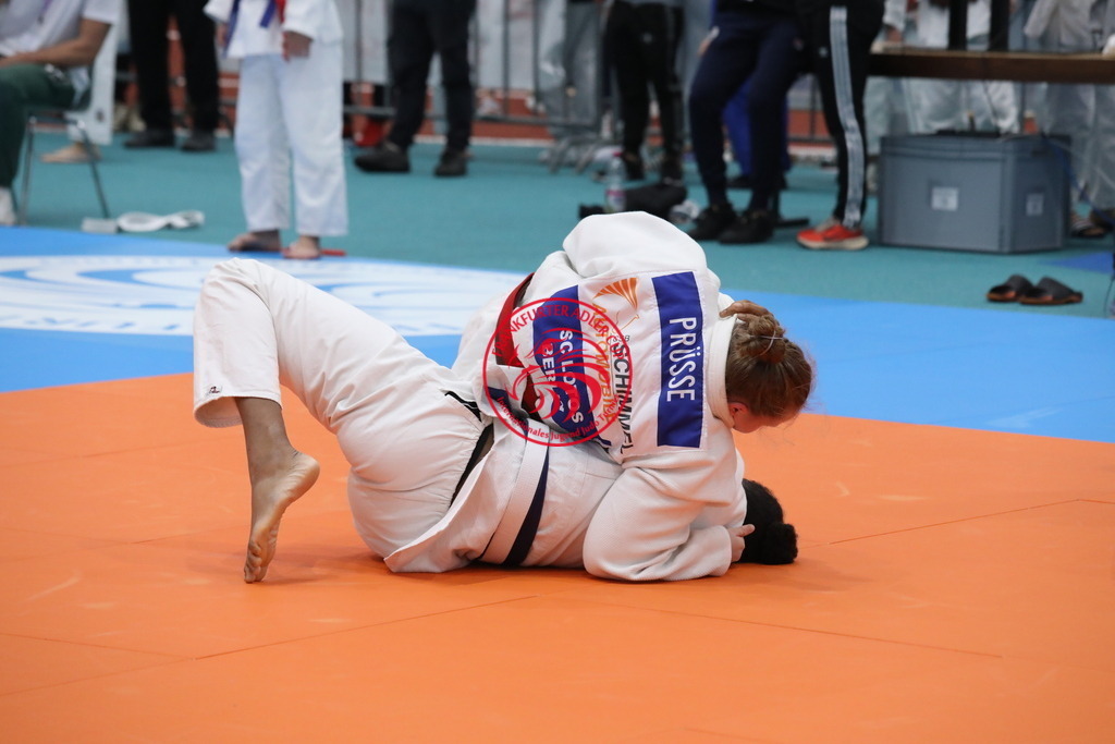 1J7A3485 | Fotos vom Adler Cup - Pictures from Adler Cup

Hier findet Ihr alle Eindrücke und großen Momente der Adler Cup Wochenenden. Here you will find all impressions and great moments of the Adler Cup weekends. - Realisiert mit Pictrs.com