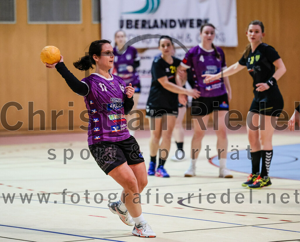 2023-12-17_055_SpVgg_Altenerding_II_gegen_HF_Scheyern | Erding, Deutschland, 17.12.2023:
Handball, Bezirksliga Frauen Altbayern 2023 / 2024, 9. Spieltag, SpVgg Altenerding II gegen HF Scheyern, Endergebnis: 22:26

Kati Gottschalk (SpVgg Altenerding, #11)

Foto: Christian Riedel / fotografie-riedel.net