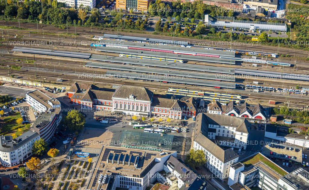 Hamm241007011 | Luftbild, Hbf Hauptbahnhof mit Bahnhofsvorplatz, ZOB Busbahnhof, Mitte, Hamm, Ruhrgebiet, Nordrhein-Westfalen, Deutschland