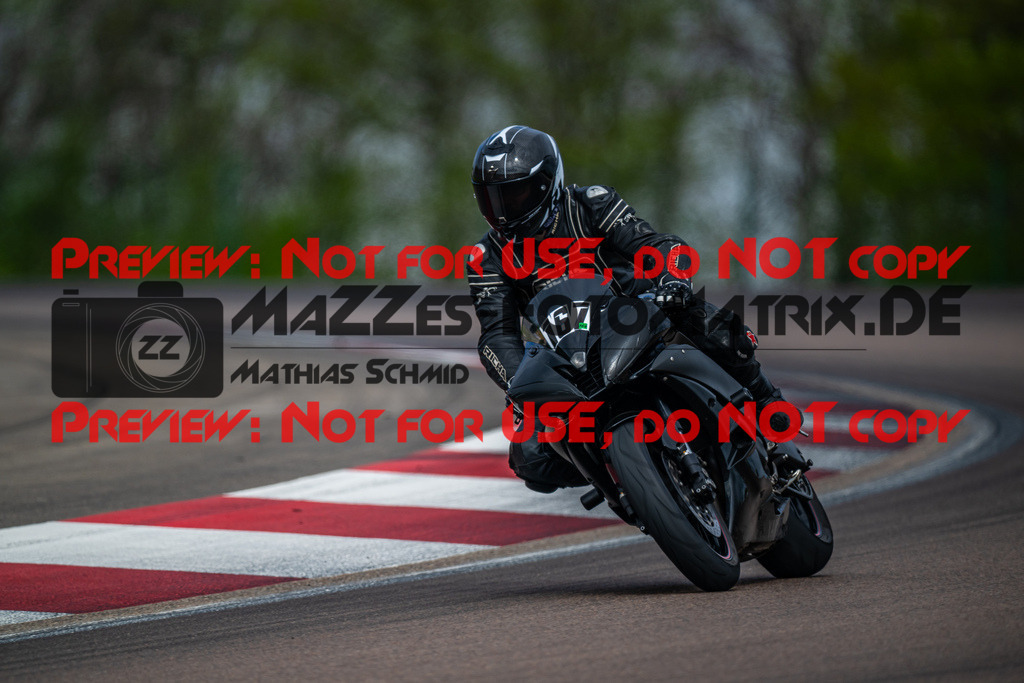 MaZZes_Fotomatrix_240415_6007705_4953 | S1