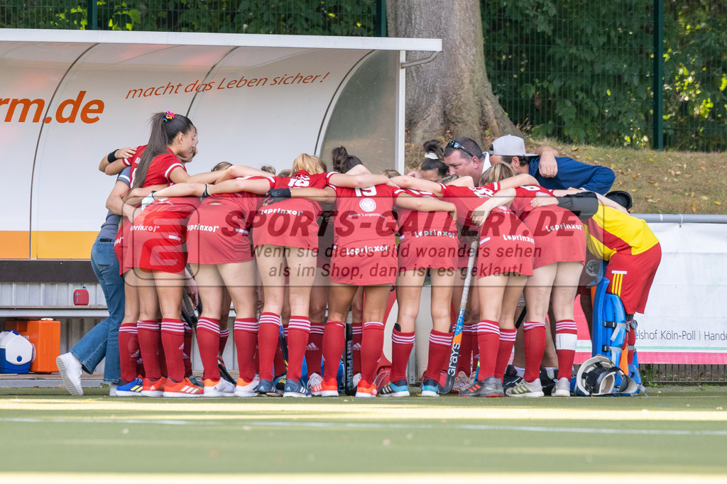 SFE_20220903_0023 | ; 1. Bundesliga Hockey Herren Rot-Weiss Köln - Bremer HC am 03.09.2022 in Köln (KTHC Stadion Rot-Weiss Köln Tennis and Hockey Club), Photo: Stephan Fehrmann 2022 (Sports-Gallery)