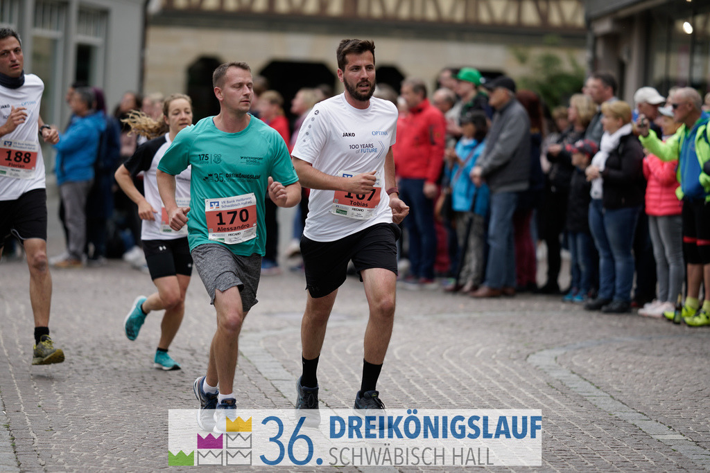 VR Bank Hauptlauf 10km | 3königslauf 2022 VR Bank Hauptlauf - Realisiert mit Pictrs.com