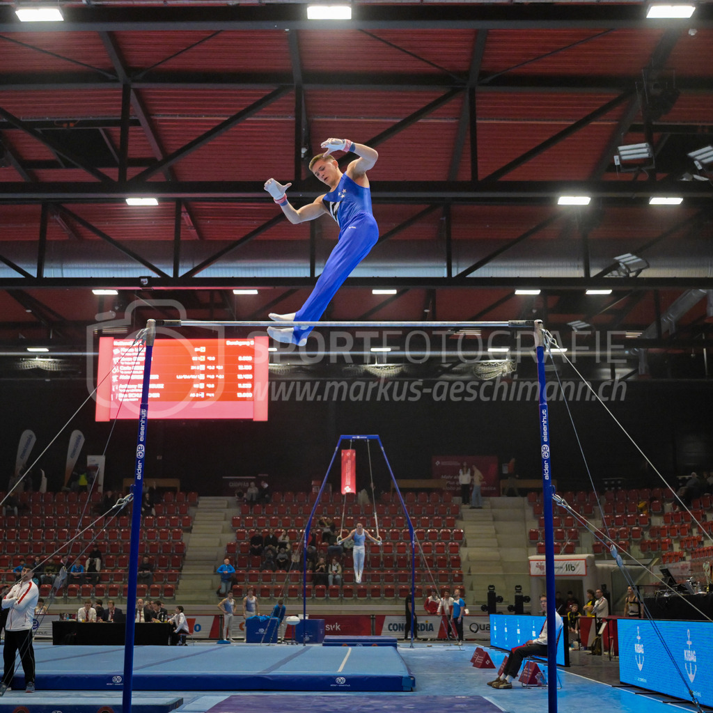 Schweizer Meisterschaften Kunstturnen Mannschaften Männer (B) - 22. November 2025 | Schweizer Meisterschaften Kunstturnen Mannschaften Männer (B)AXA Arena, WinterthurBild: Sportfotografie Markus Aeschimann | www.markus-aeschimann.ch - Realisiert mit Pictrs.com
