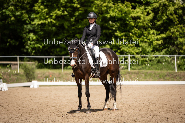 Bad_Meinberg_05721 | saradresslerfotografie - Realisiert mit Pictrs.com