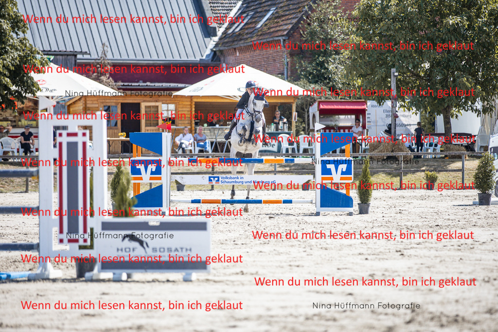 BK1A6359 | Turnierbilder Turnierfotos Nina Hüffmann Turnierfotografie Pferdefotografie Tierzeichnung Haustierzeichnung Pferdezeichnung Hundezeichnung Videograf  - Realisiert mit Pictrs.com