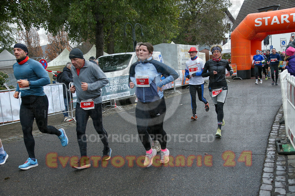 251130_1144_EX1_8599 | Sportfotografie im Rhein-Sieg Kreis, Köln, Bonn, NRW, Rheinland Pfalz, Hessen, etc. Unser Tätigkeitsfeld umfasst den Laufsport vom Volkslauf über den Marathon, Duathlon, Triathon bis zum Ultralauf wie Kölnpfad Ultra oder Schindertrail.
