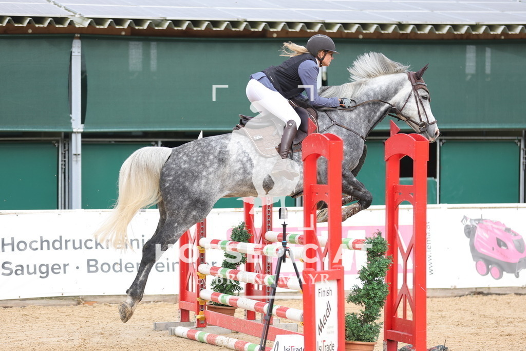 0P6A2765 | Willkommen bei Brunnmayr - Design & Fotografie – Ihrem Spezialisten für Reitturniere und Pferdeveranstaltungen in Oberösterreich, Salzburg und Bayern! Seit über 17 Jahren sind wir leidenschaftlich dabei.