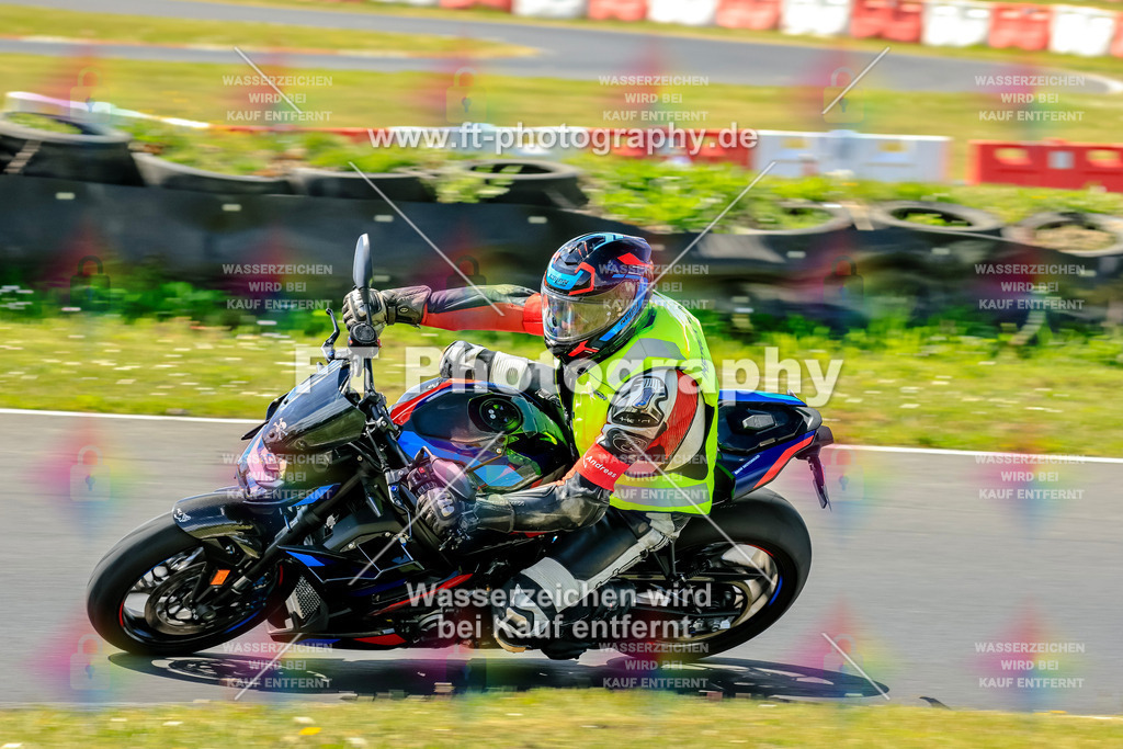 _OTO2237 | Hier findet Ihr Bilder von Touristenfahrten auf der Nürburgring Nordschleife oder von anderen Veranstaltungen die ich besucht habe. Viel Spass beim Durch Schauen 