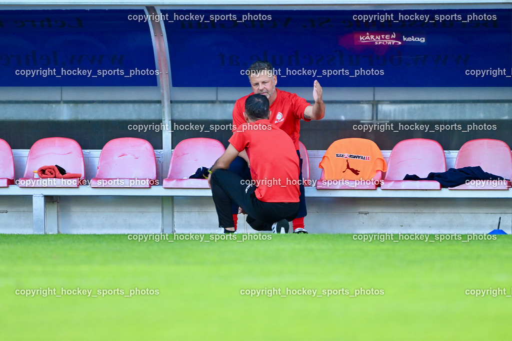 SC St. Veit vs. FC Nussdorf Debant | Headcoach SC St. Veit Martin Harald Kaiser, SC St. Veit vs. FC Nussdorf Debant, SC St. Veit vs. FC Nussdorf Debant am 22.08.2025 in St. Veit an der Glan (Jacques Lemans Arena), Austria, (Photo by Bernd Stefan)