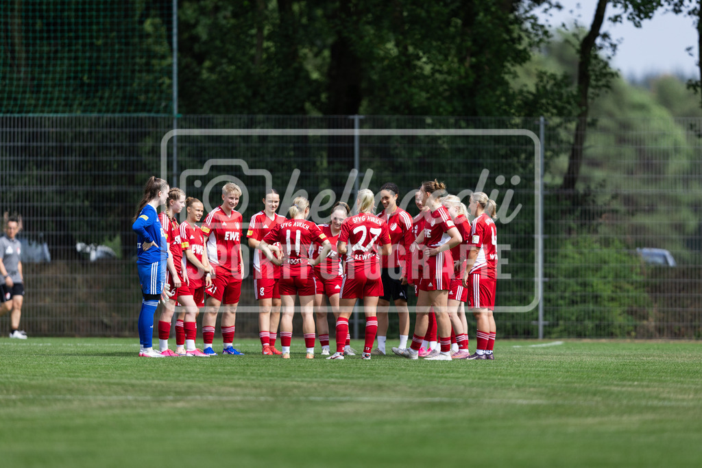 Fußball I Frauen I Testspiel I SpVg Aurich - DJK Arminia Ibbenbüren I 15316 | realhellocedii - Realisiert mit Pictrs.com