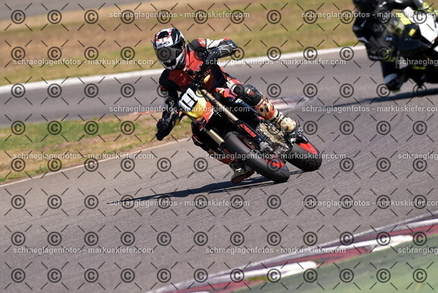 26bt04-1891 | markuskiefer.com - Realisiert mit Pictrs.com