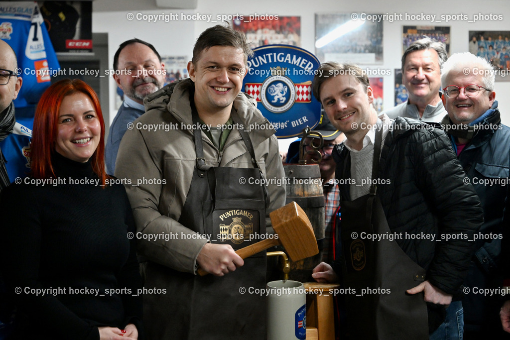 ESC Steindorf vs. ESV Ferlach  | VIP Raum Bieranstich ESC Steindorf, ESC Steindorf vs. ESV Ferlach , ESC Steindorf vs. ESV Ferlach  am 15.02.2026 in Steindorf (Ossiachersee Halle), Austria, (Photo by Bernd Stefan)