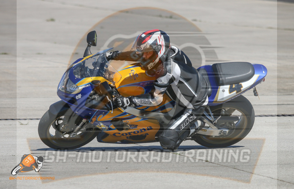 IMG_9986 | gh-motorradtraining-foto.de - Realisiert mit Pictrs.com
